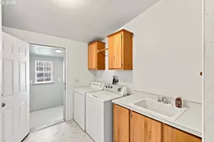 95643 Sitkum Ln, Myrtle Point, OR 97458 - Photo 20
