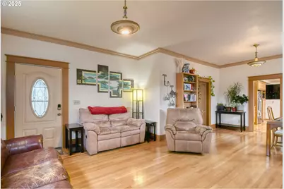 1003 NW Carden Ave, Pendleton, OR 97801 - Photo 8