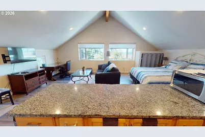 29661 Walker St, Gold Beach, OR 97444 - Photo 40