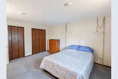 14275 SW 22nd St, Beaverton, OR 97008 - Photo 22