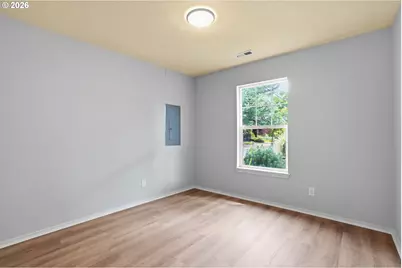 8851 N Wayland Ave, Portland, OR 97203 - Photo 16