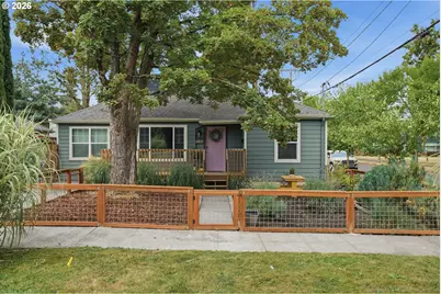 8851 N Wayland Ave, Portland, OR 97203 - Photo 1