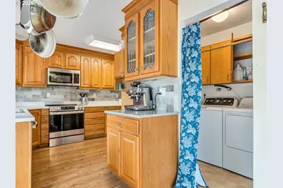 364 Alpine St, Seaside, OR 97138 - Photo 18