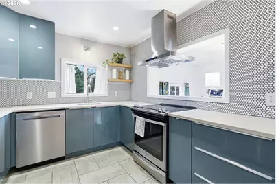 11795 SW 91st Ave, Tigard, OR 97223 - Photo 10