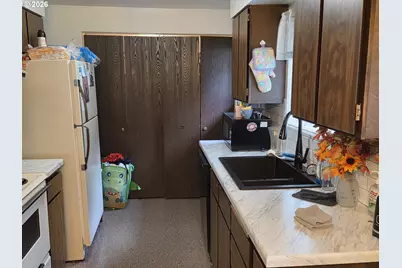 2803 N Depot St, La Grande, OR 97850 - Photo 4