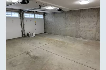 2823 N Killingsworth St, Portland, OR 97217 - Photo 20