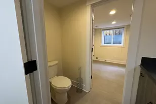 2823 N Killingsworth St, Portland, OR 97217 - Photo 16