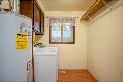 2926 SE 144th Ave, Portland, OR 97236 - Photo 12