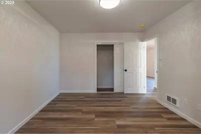30302 Driftwood Dr, Gold Beach, OR 97444 - Photo 20