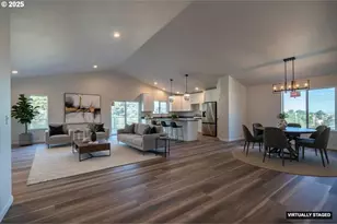 30302 Driftwood Dr, Gold Beach, OR 97444 - Photo 4