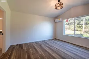 30302 Driftwood Dr, Gold Beach, OR 97444 - Photo 12