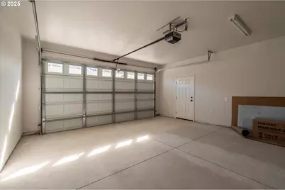 30302 Driftwood Dr, Gold Beach, OR 97444 - Photo 22