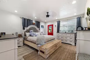 1935 17th St, North Bend, OR 97459 - Photo 8