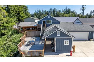 1935 17th St, North Bend, OR 97459 - Photo 1