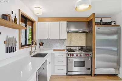 21224 SE Lansing Ln, Damascus, OR 97089 - Photo 6
