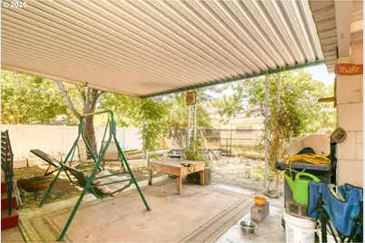 113 SE 7th St, Pendleton, OR 97801 - Photo 24