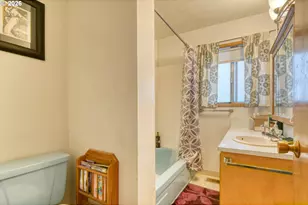 113 SE 7th St, Pendleton, OR 97801 - Photo 16