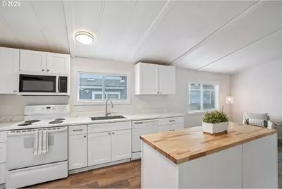 22207 SW Orland St, Sherwood, OR 97140 - Photo 8