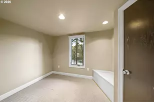 1592 View Lake Ct, Lake Oswego, OR 97034 - Photo 38