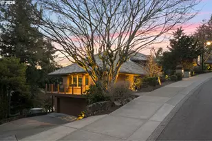 1592 View Lake Ct, Lake Oswego, OR 97034 - Photo 4