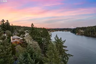 1592 View Lake Ct, Lake Oswego, OR 97034 - Photo 2