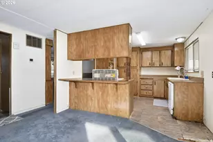 900 NE Francis Ave, Gresham, OR 97030 - Photo 6