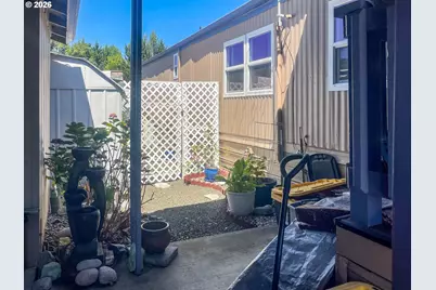 20 NE Mary Ann Ln, Roseburg, OR 97470 - Photo 18