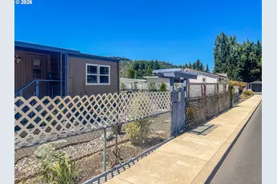 20 NE Mary Ann Ln, Roseburg, OR 97470 - Photo 28