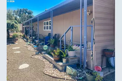 20 NE Mary Ann Ln, Roseburg, OR 97470 - Photo 26