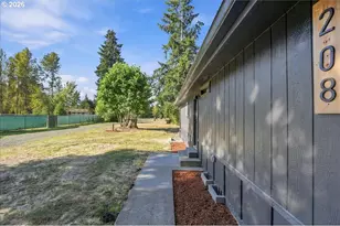 208 Burma Rd, Castle Rock, WA 98611 - Photo 18