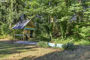 208 Burma Rd, Castle Rock, WA 98611 - Photo 24