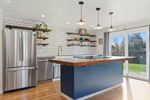 704 E Pinehurst Dr, Newberg, OR 97132 - Photo 6