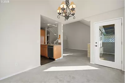 14890 SW Osprey Ct, Beaverton, OR 97007 - Photo 12