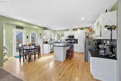 2033 West Park Ct NW, Salem, OR 97304 - Photo 12