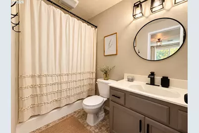 209 Bluebird St, Cottage Grove, OR 97424 - Photo 18