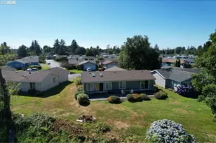 1100 NW Warrenton Dr, Warrenton, OR 97146 - Photo 4