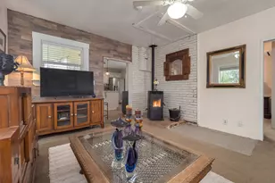 336 N 5th St, Carlton, OR 97111 - Photo 16