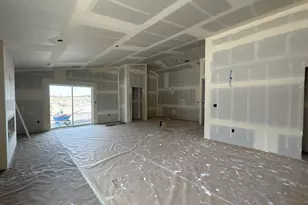 867 E Kinsley Ave, Hermiston, OR 97838 - Photo 4