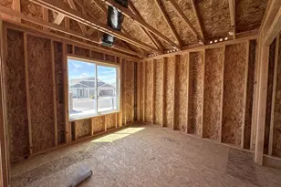 867 E Kinsley Ave, Hermiston, OR 97838 - Photo 2