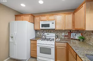 15057 Spy Glass Ln, Oregon City, OR 97045 - Photo 14