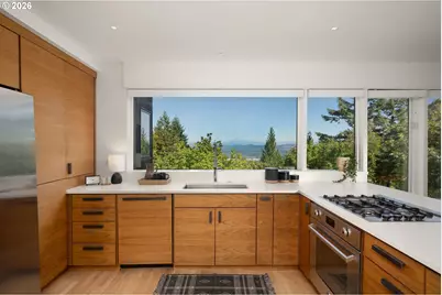 4236 SW McDonnell Ter, Portland, OR 97239 - Photo 6