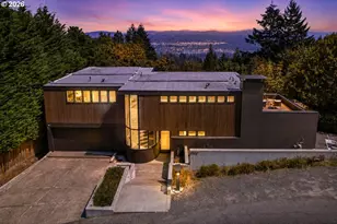4236 SW McDonnell Terrace, Portland, OR 97239 - Photo 2