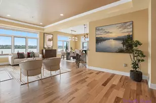 707 N Hayden Island Dr, Portland, OR 97217 - Photo 18