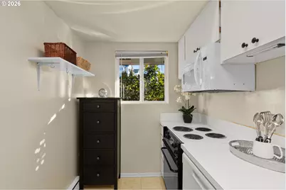 15100 SW Crown Dr #6, King City, OR 97224 - Photo 14