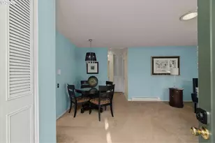 15100 SW Crown Dr, King City, OR 97224 - Photo 4