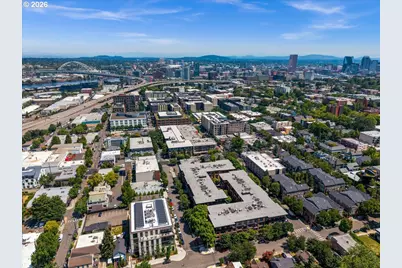2335 NW Raleigh St #129, Portland, OR 97210 - Photo 40