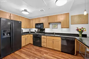 2335 NW Raleigh St, Portland, OR 97210 - Photo 10