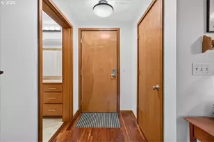 2335 NW Raleigh St, Portland, OR 97210 - Photo 8