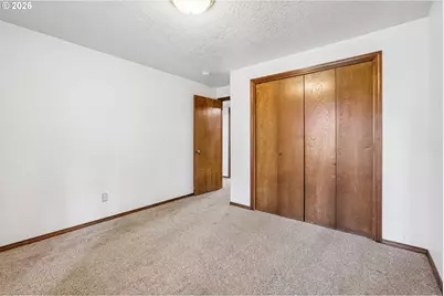 13620 SW Fern St, Portland, OR 97223 - Photo 26