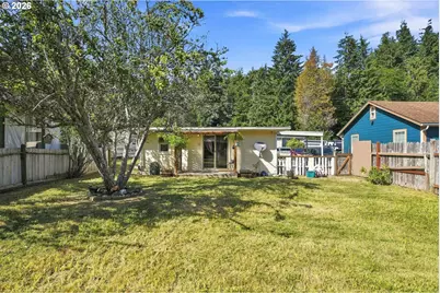 1363 Minnesota Ave, Coos Bay, OR 97420 - Photo 30